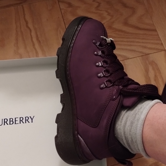 Burberry uncle tracker purple booties euro sz 41 us 10 NWB - Picture 6 of 6